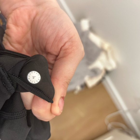 lululemon athletica Black Sports Bra - Picture 3 of 4